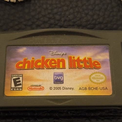 Disney Chicken Little Nintendo Game Boy Advance 2005