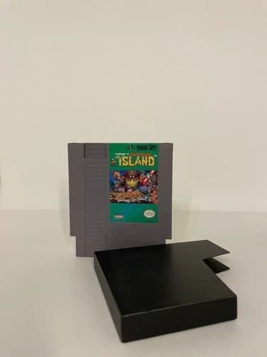 Hudson's Adventure Island Nintendo NES Cartridge Used