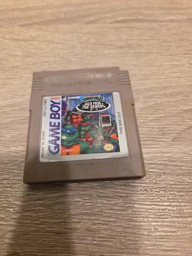 Teenage Mutant Ninja Turtles II Back from the Sewers (Nintendo GameBoy, 1991)
