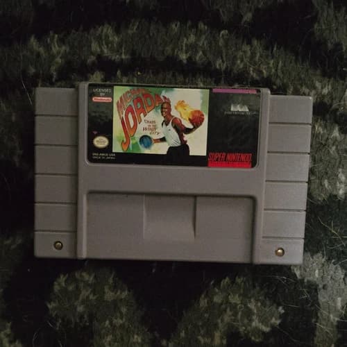 Nintendo Michael Jordan Chaos in the Windy City SNES Cartridge NTSC-U/C