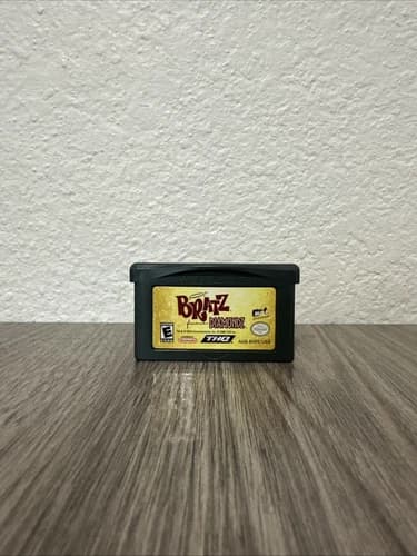 Bratz Forever Diamondz Nintendo Gameboy Advance GBA Cartridge Only Works Great