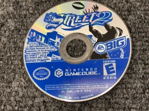 Nintendo GameCube NFL Street 2 - DISC ONLY - Tested & Works