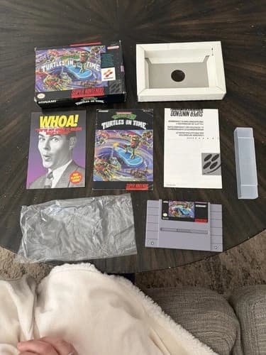Super Nintendo SNES Game Teenage Mutant Ninja Turtles IV Turtles In Time CIB