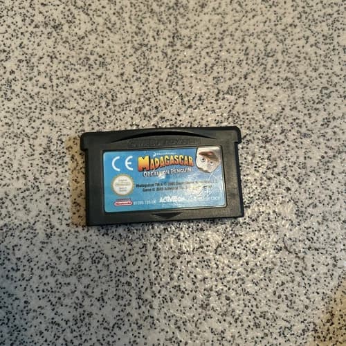 Madagascar Operation Penguin Gameboy Advance Game GBA