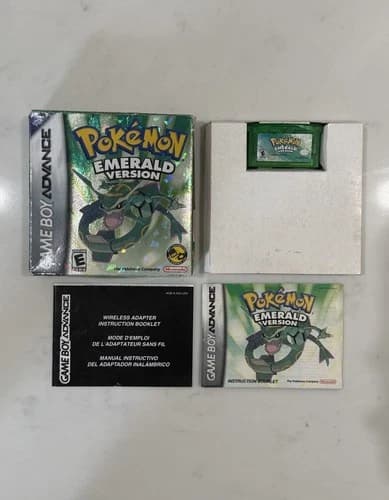 Pokemon Emerald Nintendo Game Boy Advance GBA Complete CIB w Manual New Battery