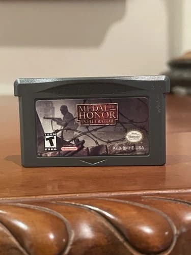Medal of Honor: Infiltrator Nintendo Game Boy Advance Authentic & Tested