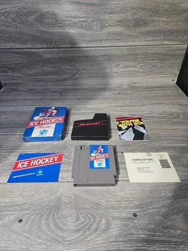 NES Nintendo - Ice Hockey - CIB Complete in Box w/ Manual - Tested (1988) Rev A