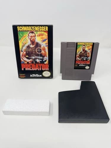 Predator Complete in Box Nintendo NES CIB Schwarzenegger