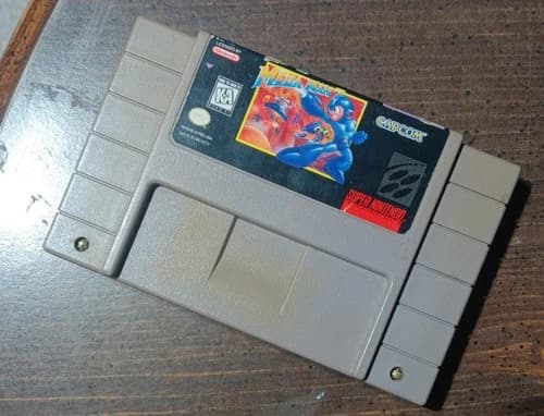 Mega Man 7 (SNES Super Nintendo) AUTHENTIC - Tested - Free Shipping !