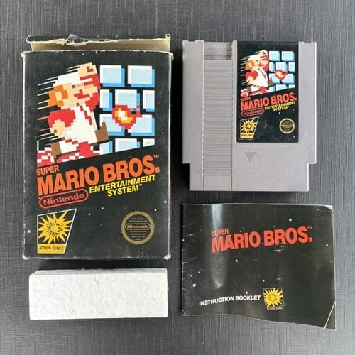 Super Mario Bros Nintendo NES W/ Box Manual Foam Cartridge Box In Rough Shape