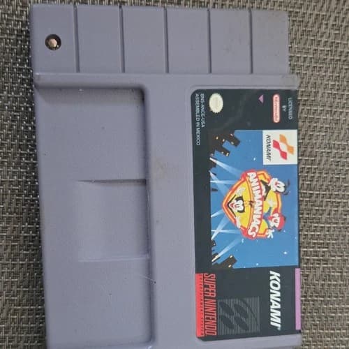 Konami Animaniacs (Super Nintendo Entertainment System SNES) Game Cartridge