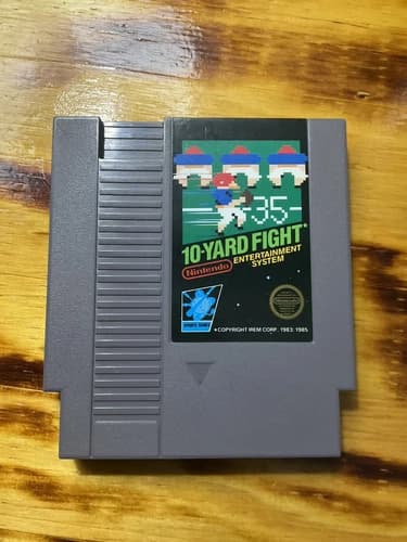 10-Yard Fight (Nintendo Entertainment System, 1985) Tested And Working