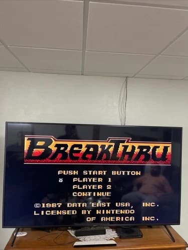 BreakThru- Nintendo NES Complete TESTED CIB