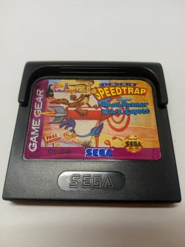 Desert Speedtrap Road Runner and Wile E. Coyote Sega Game Gear - Cart Only