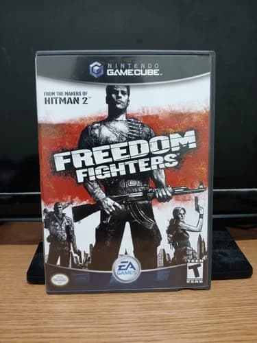 Freedom Fighters For Nintendo GameCube. (BLACK LABEL, COMPLETE IN BOX, AND 2003)