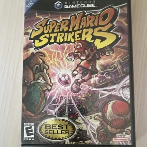 Nintendo Super Mario Strikers GameCube 2005 Complete Manual NTSC-U/C E