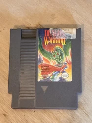 Dragon Warrior (Nintendo Entertainment System, NES, 1985) Label wear