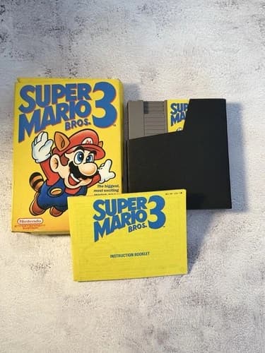 Super Mario Bros. 3 Nintendo NES Complete in Box CIB