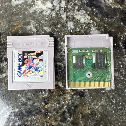 Blades of Steel (Nintendo Game Boy, 1991) Authentic Cartridge Game NICE!