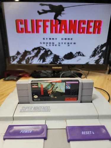 Cliffhanger (Super Nintendo SNES, 1993) Authentic Game Cartridge Only TESTED