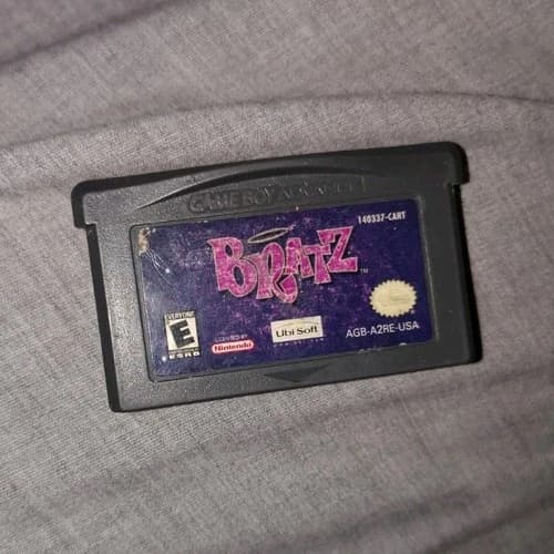 Ubi Soft Bratz Nintendo Game Boy Advance NTSC-U/C Video Game