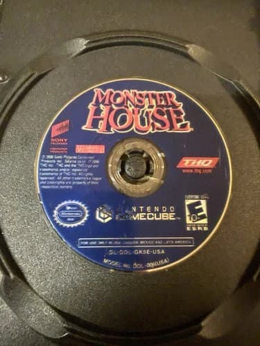 THQ Monster House (Nintendo GameCube) E10+ NTSC-U/C US/Canada