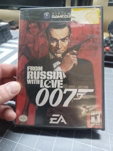 James Bond 007: From Russia With Love (Nintendo GameCube)-cib- Tested