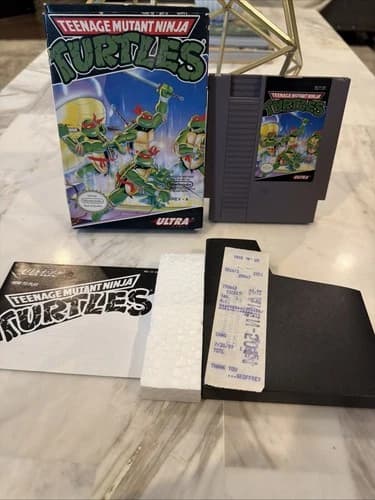 Teenage Mutant Ninja Turtles NES 1989 Complete CIB Toys R Us Receipt