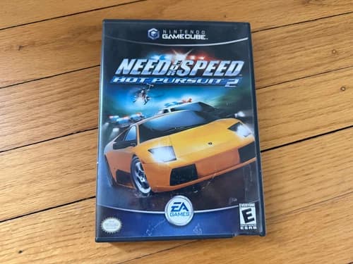 Need For Speed: Hot Pursuit 2 (Nintendo GameCube, 2002) Complete CIB