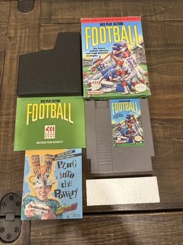 Play Action Football NES Nintendo Entertainment System 1990 CIB Complete Tested