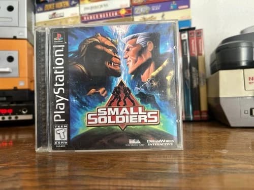 Electronic Arts Small Soldiers (PlayStation 1, 1998) CIB w/ Manual