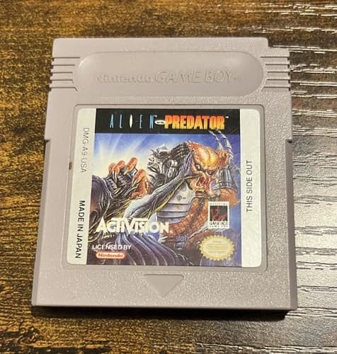 Alien vs Predator, Nintendo Game Boy Authentic Traded Working