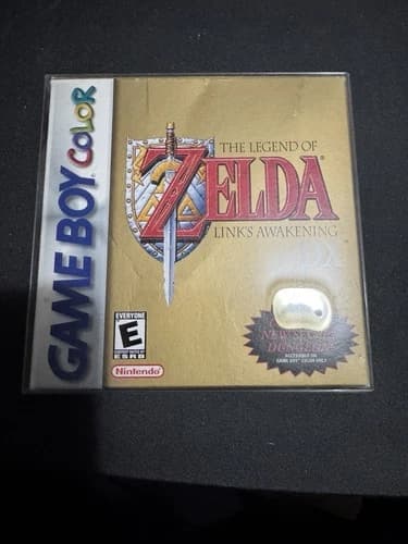 The Legend of Zelda Link’s Awakening DX GameBoy Color CIB with Plastic Protector