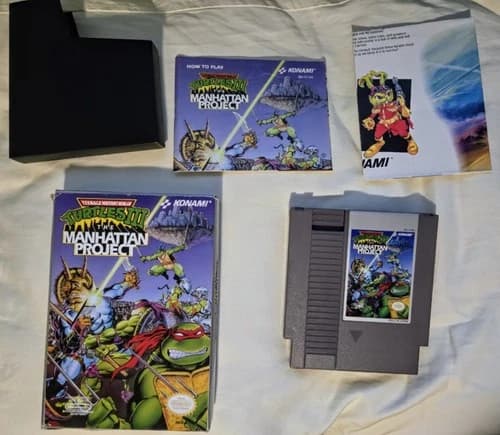 Teenage Mutant Ninja Turtles lll Manhattan Project complete box, manual, game