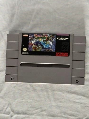 Teenage Mutant Ninja Turtles IV Turtles in Time SNES cartridge
