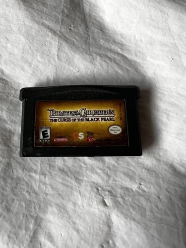 Pirates of the Caribbean Curse Black Pearl (Game Boy Advance GBA) Original Game
