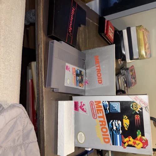 1987 NES Nintendo, METROID, NES-MT-USA Oval SOQ, CIB tested working #25