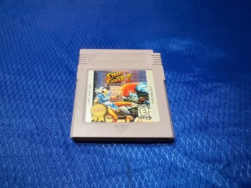 Street Fighter 2 Game Boy tested and working