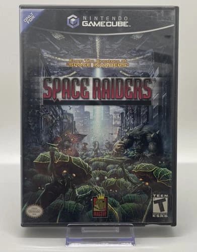 Space Raiders (Nintendo GameCube, 2004) Complete With Manual