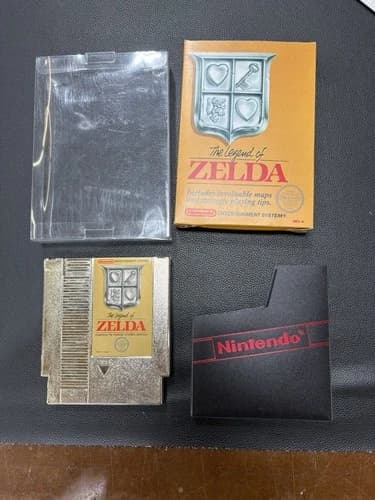 Nintendo NES Gold Cart the Legend of Zelda