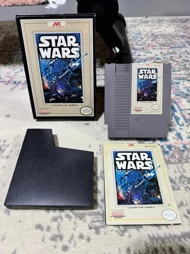 Star Wars (Nintendo Entertainment System, 1991) - With Box and Manual