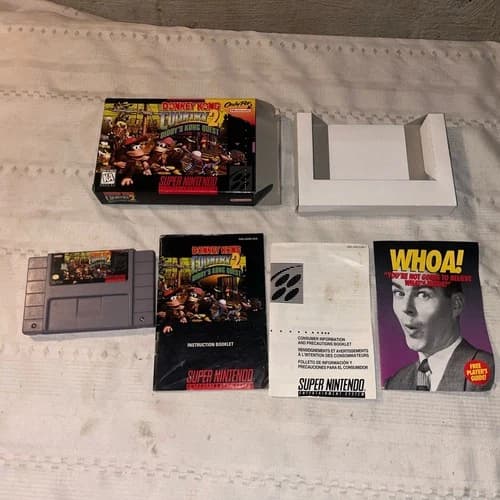 Donkey Kong Country 2: Diddy's Kong Quest Super Nintendo SNES Complete Box CIB