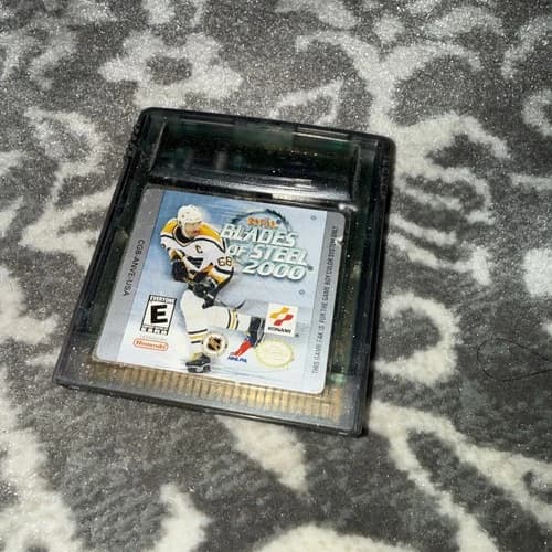 AUTHENTIC NHL Blades of Steel 2000 (Nintendo Game Boy Color) GENUINE