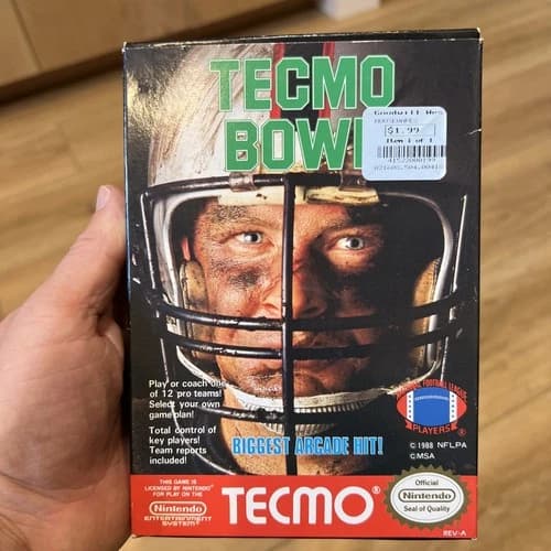 Tecmo Bowl (Nintendo NES) football sport CIB complete video game very nice shape