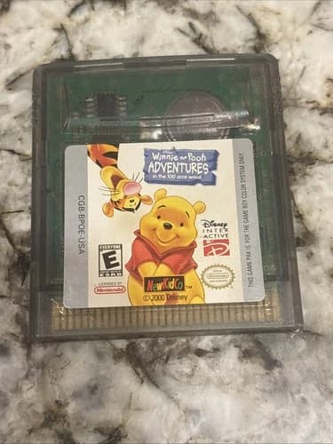 Winnie the Pooh Adventures in the 100 Acre Woods (Nintendo Gameboy Color GBC)