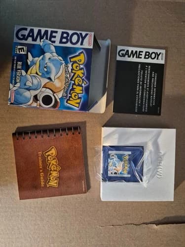 Pokemon Blue Version (Game Boy, 1998) CIB