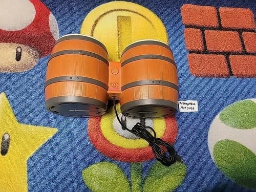 Nintendo Gamecube Donkey Konga DK Kongo Bongo Set