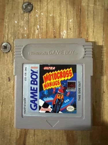 Motocross Maniacs (Nintendo Game Boy)