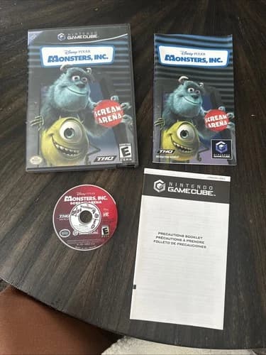 Nintendo GameCube GC Game Monsters Inc. Scream Arena CIB Complete In Box