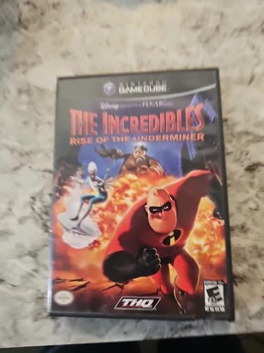 Disney Pixar The Incredibles: Rise of the Underminer (Nintendo GameCube, 2005)